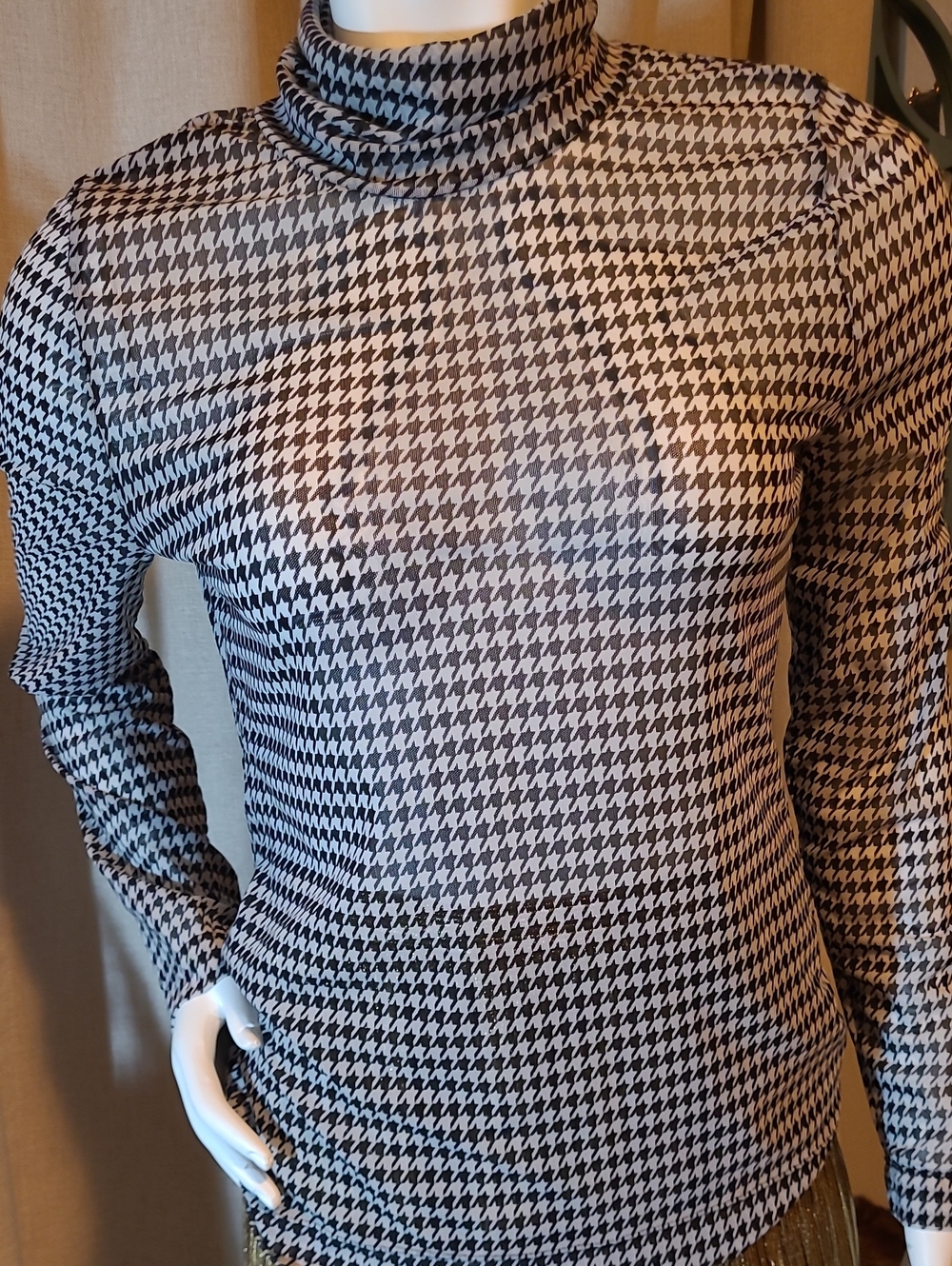 White House Black Market Black and White Shear Houndstooth Turtleneck Top